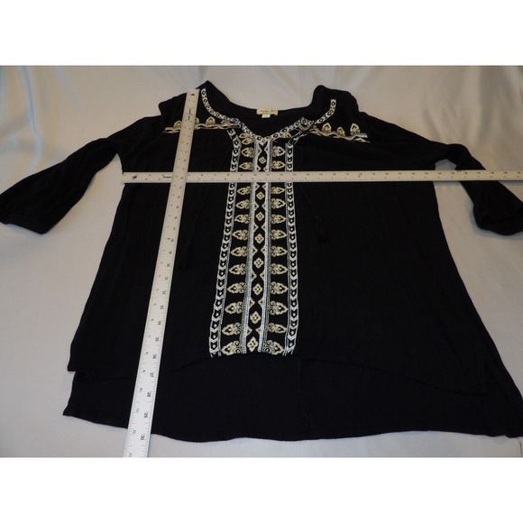 One World Live & Let Live 2X Black Top Boho Crepe Sheer Gauzy Embroidered V Nec - Picture 5 of 9